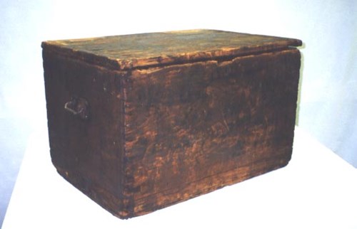 Camp chest