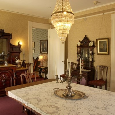 Behind the scenes in the Dining Room