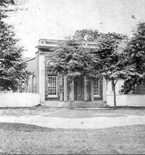 The sign on the building reads, “National Freeman’s Savings and Trust Co.” The Union Bank building housed the Freedman’s Bank from 1869 to 1874. Image, ca. 1870. Courtesy of the State Archives of Florida